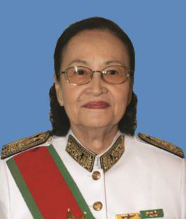 លោកជំទាវ ទី បូរ៉ាស៊ី