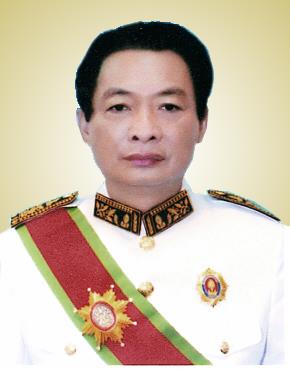 ឯកឧត្តម ម៉ុង ឫទ្ធី.