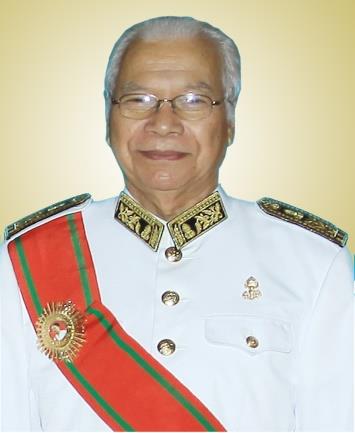 ឯកឧត្តម យ៉ង់ សែម