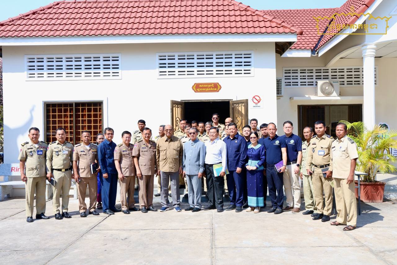 ឯកឧត្តម ងី ច័ន្ទ្រផល ដឹកនាំគណៈប្រតិភូគណៈកម្មការទី១ព្រឹទ្ធសភា អញ្ជើញជួបពិភាក្សាការងារជាមួយអាជ្ញាធរក្រុងកំពត និងក្រុងបូកគោ