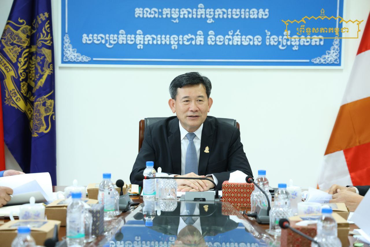 ឯកឧត្តមបណ្ឌិត ឈីវ យីស៊ាង ដឹកនាំកិច្ចប្រជុំផ្ទៃក្នុងគណៈកម្មការទី៥ព្រឹទ្ធសភា