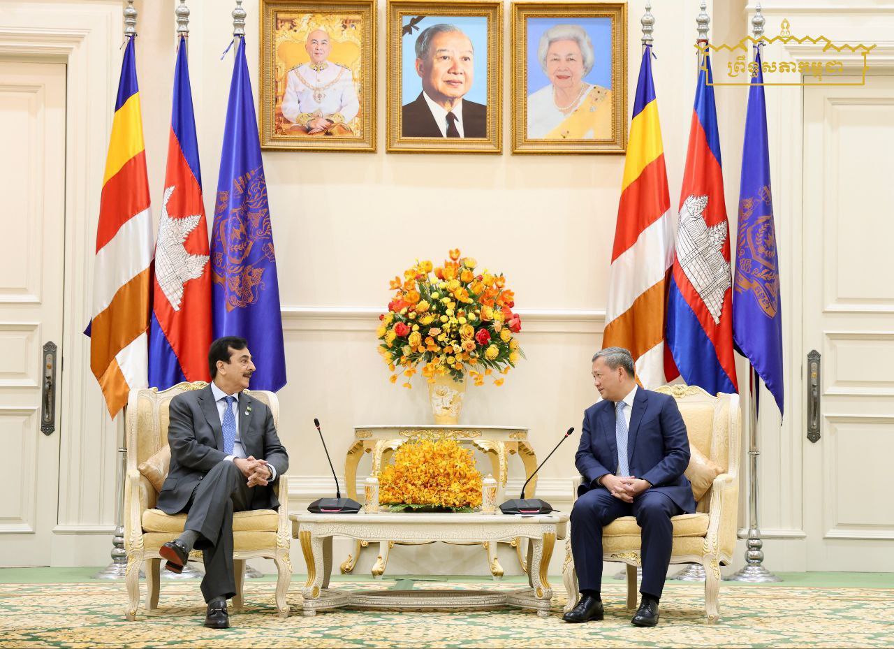 ឯកឧត្តម ងី ច័ន្រ្ទផល អមដំណើរឯកឧត្តមប្រធានព្រឹទ្ធសភាប៉ាគីស្ថាន អញ្ជើញជួបសម្ដែងការគួរសមសម្តេចមហាបវរធិបតី ហ៊ុន ម៉ាណែត