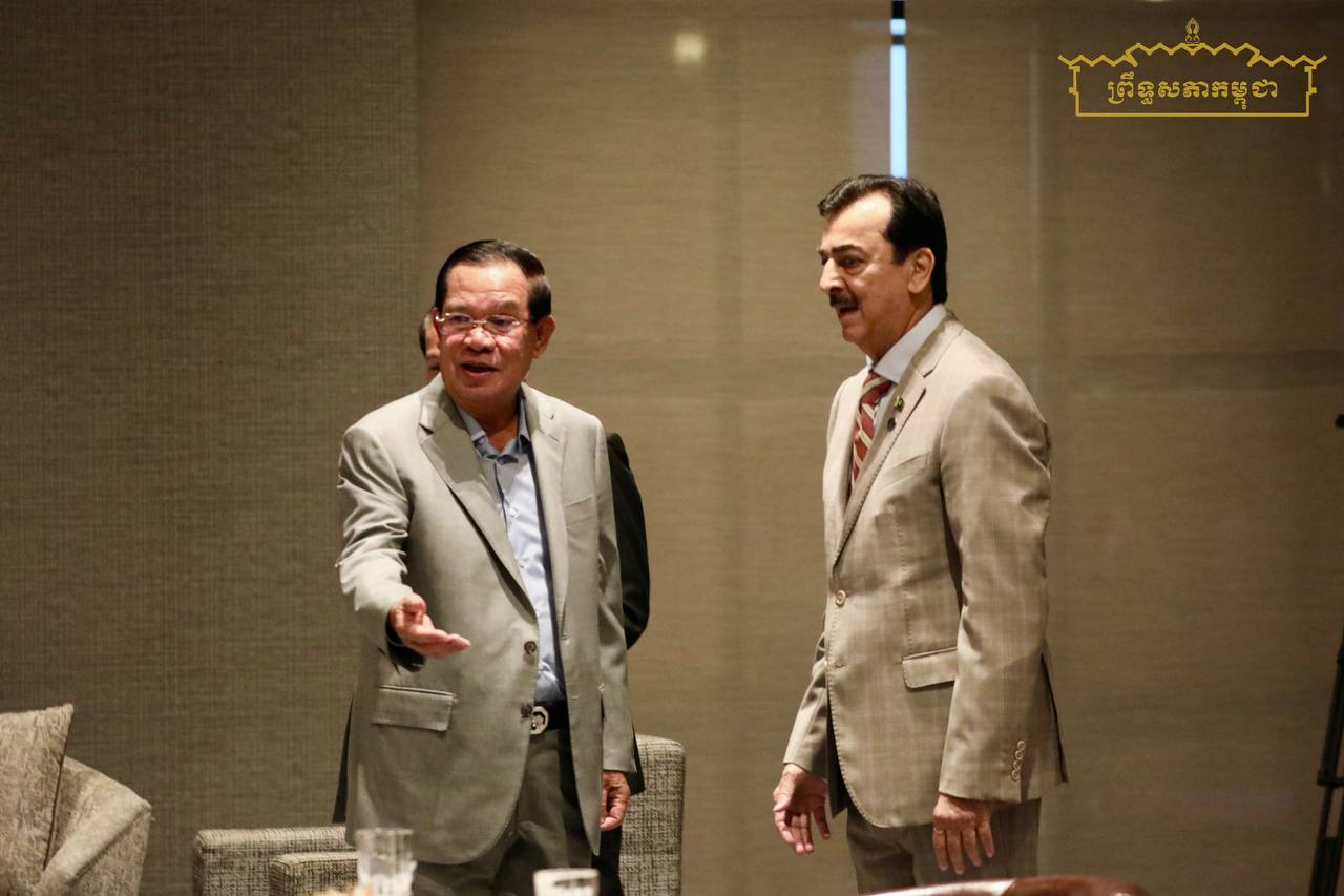 សម្តេចតេជោ ហ៊ុន សែន អញ្ជើញទទួលទានអាហារពេលព្រឹក ជាមួយឯកឧត្តមប្រធានព្រឹទ្ធសភាប៉ាគីស្ថាន