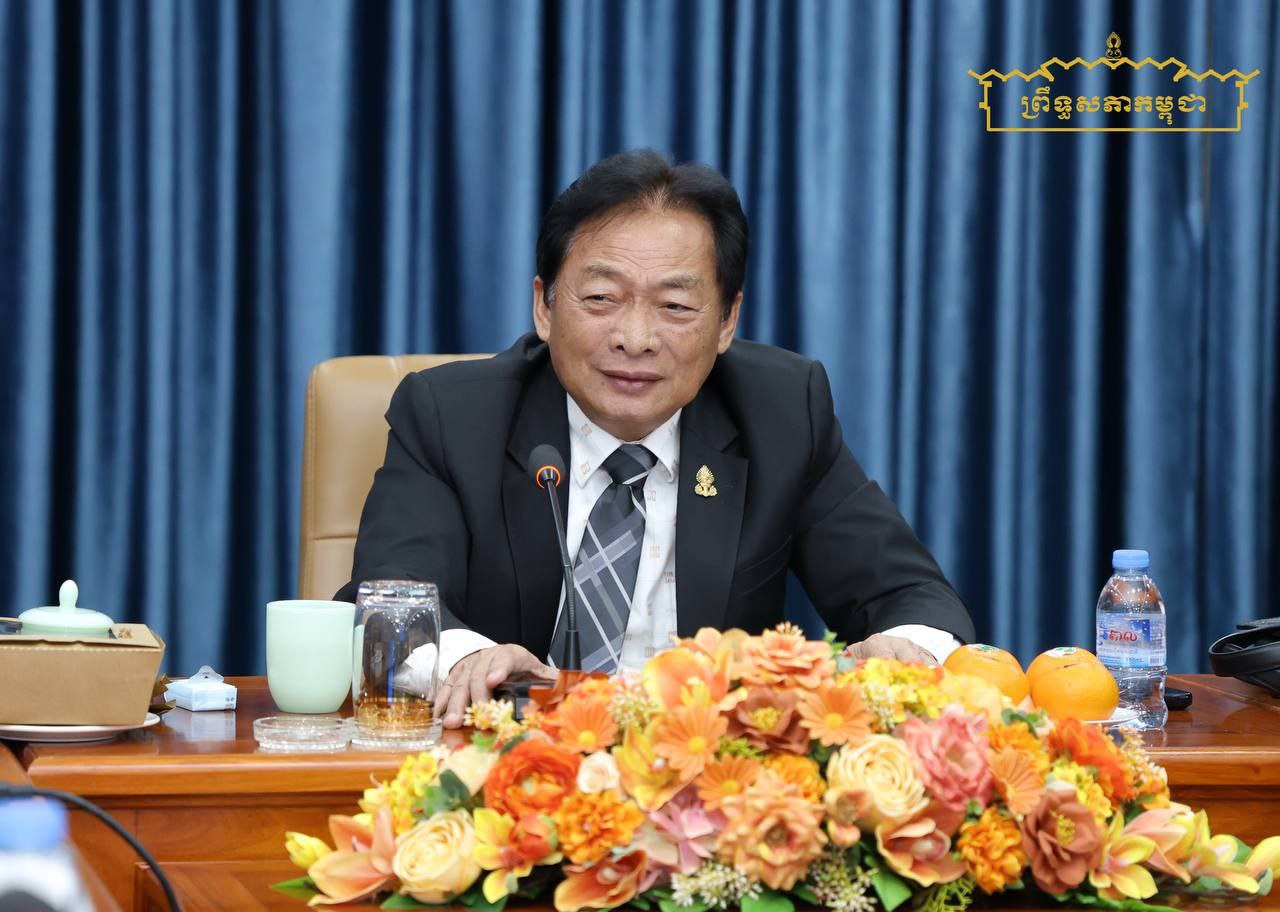 ឯកឧត្តមបណ្ឌិត ម៉ុង ឫទ្ធី អញ្ជើញដឹកនាំកិច្ចប្រជុំផ្ទៃក្នុងគណៈកម្មការទី៣ព្រឹទ្ធសភា