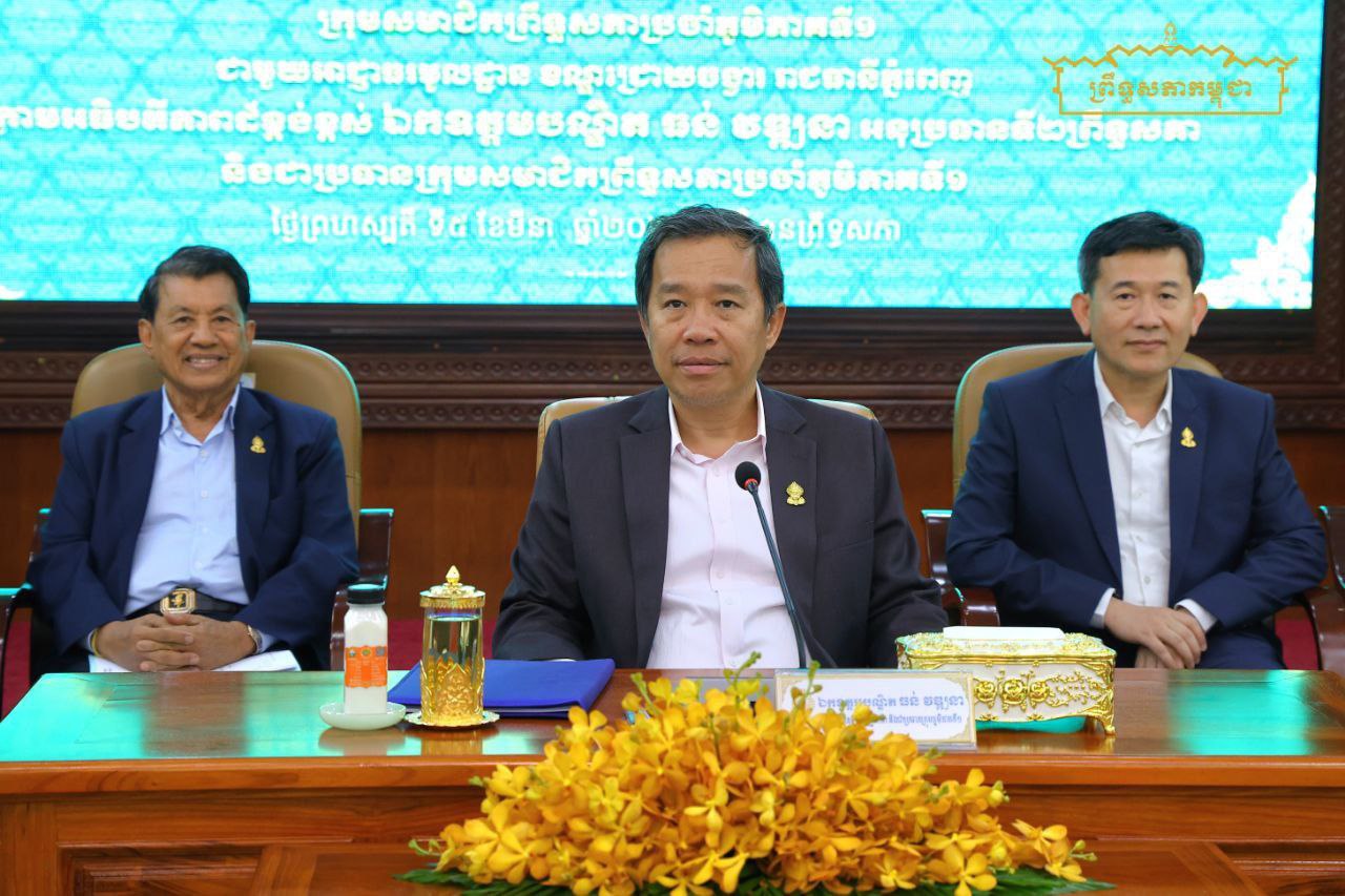 ឯកឧត្តមបណ្ឌិត ធន់ វឌ្ឍនា មានប្រសាសន៍ថា អាទិភាពសម្រាប់សេដ្ឋកិច្ចកម្ពុជាបច្ចុប្បន្ន គឺវិស័យទេសចរណ៍ និងកម្មន្ដសាល