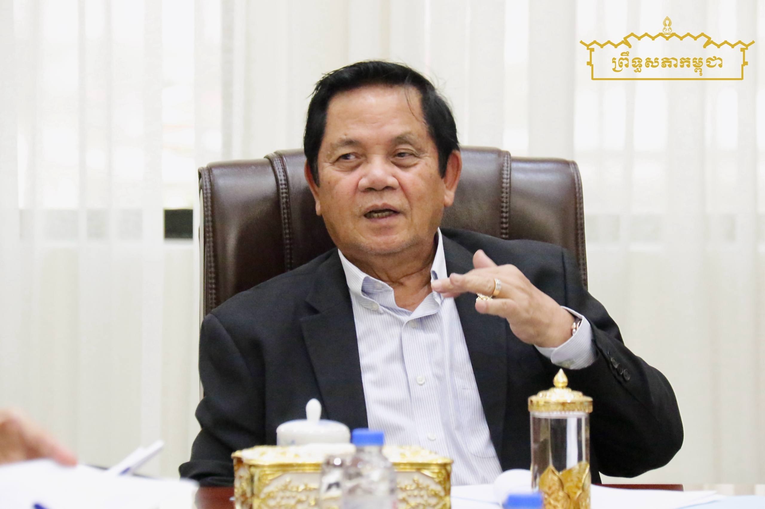 ឯកឧត្តម អ៊ុច បូររិទ្ធ ដឹកនាំកិច្ចប្រជុំផ្ទៃក្នុងក្រុមសមាជិកព្រឹទ្ធសភាប្រចាំភូមិភាគទី២