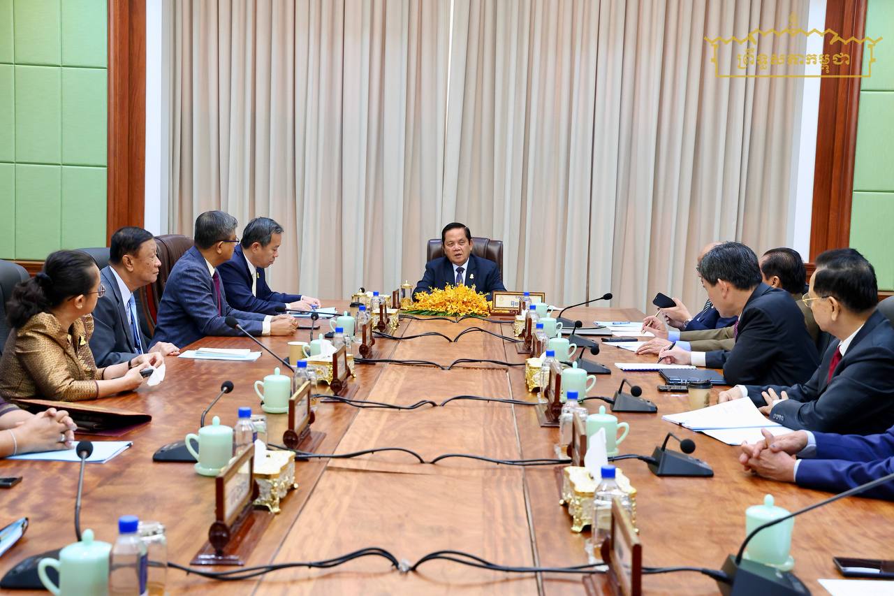 គណៈកម្មាធិការអចិន្ត្រៃយ៍ព្រឹទ្ធសភា សម្រេចបើកសម័យប្រជុំព្រឹទ្ធសភាជាវិសាមញ្ញ ដើម្បីពិនិត្យហើយឱ្យយោបល់លើសេចក្តីព្រាង-ស្នើច្បាប់ចាំបាច់ចំនួន២