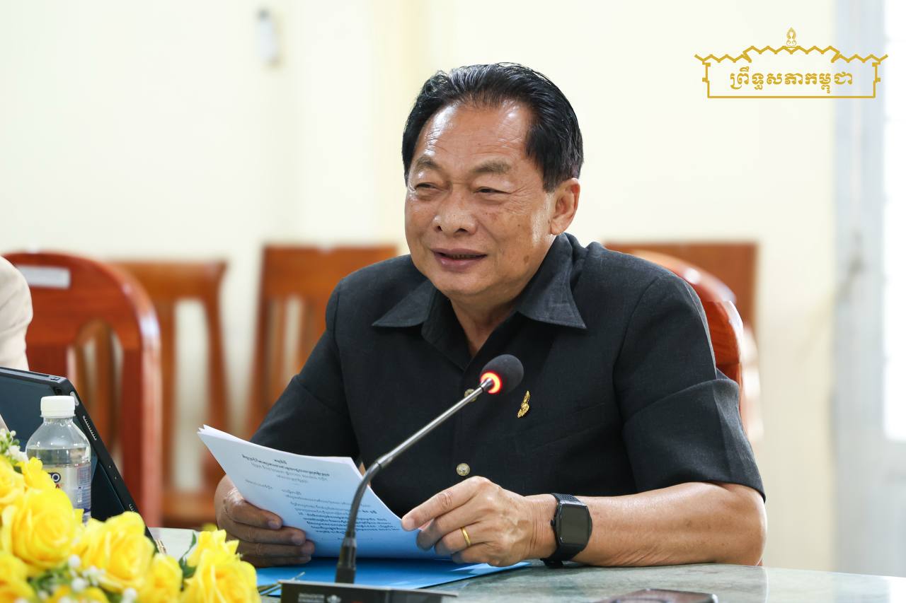 ក្រុមសមាជិកព្រឹទ្ធសភាប្រចាំភូមិភាគទី៧ អញ្ជើញជួបពិភាក្សាការងារជាមួយរដ្ឋបាលស្រុកភ្នំស្រួច និងមន្ទីររៀបចំដែនដី នគរូបនីយកម្ម សំណង់និងសុរិយោដីខេត្តកំពង់ស្ពឺ
