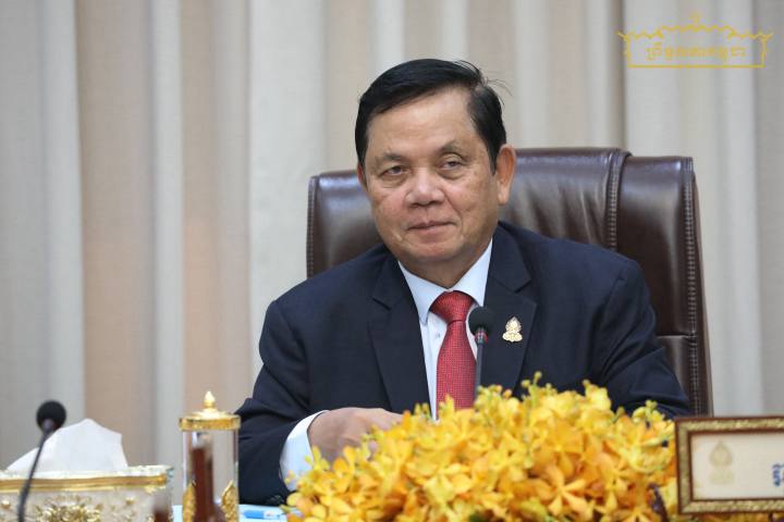 ឯកឧត្តម អ៊ុច បូររិទ្ធ អញ្ជើញដឹកនាំកិច្ចប្រជុំគណៈកម្មាធិការអចិន្ត្រៃយ៍ព្រឹទ្ធសភា ដើម្បីពិនិត្យសម្រេចលើរបៀបវារៈចំនួន៤