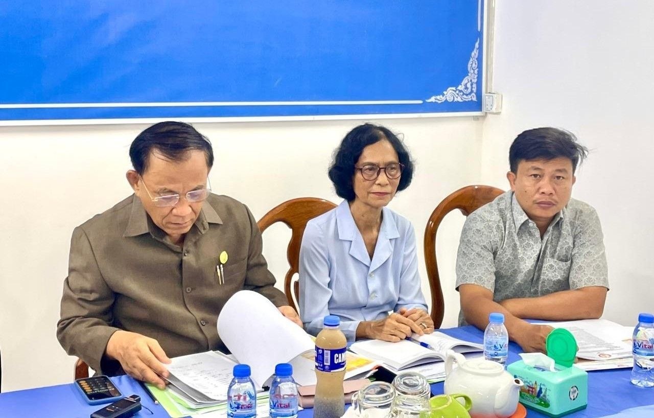 លោកជំទាវ មុំ សណ្តាប់ អញ្ជើញជាអធិបតីក្នុងកិច្ចប្រជុំបូកសរុបរបាយការណ៍របស់សង្កាត់ផ្សារដើមថ្កូវ ប្រចាំខែឧសភា និងលើកទិសដៅការងារបន្តខែមិថុនា ឆ្នាំ២០២៦