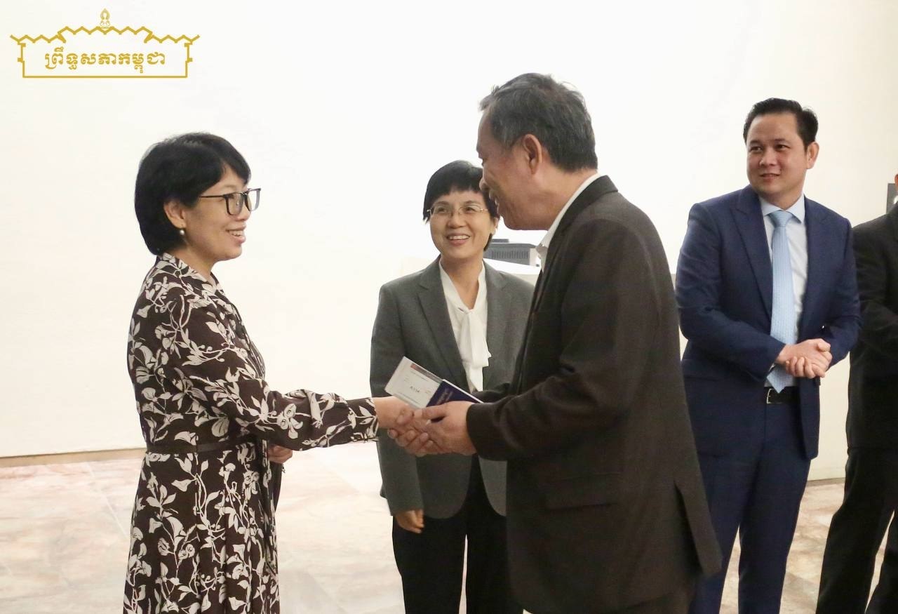 ឯកឧត្តមបណ្ឌិត ធន់ វឌ្ឍនា ដឹកនាំគណៈប្រតិភូចូលរួមសន្និសីទពិភពលោកលើកទី៣​នៃអ្នកចិនសាស្រ្ត នៅប្រទេសចិន
