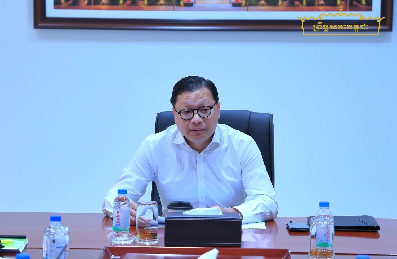 ឯកឧត្តម ឡាយ សំកុល អញ្ជើញដឹកនាំកិច្ចប្រជុំគណៈកម្មការពិនិត្យ និងវាយតម្លៃដំឡើងថ្នាក់ជូនមន្រ្តីរាជការនៃអគ្គលេខាធិការដ្ឋានព្រឹទ្ធសភា