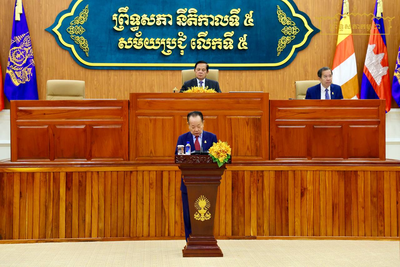 ព្រឹទ្ធសភាគាំទ្រទាំងស្រុងលើសេចក្តីព្រាងច្បាប់ស្តីពីវិសោធនកម្មច្បាប់ស្តីពីផ្លូវថ្នល់ ដើម្បីលើកកម្ពស់វិស័យដឹកជញ្ជូន និងឡូជីស្ទិកជាតិ