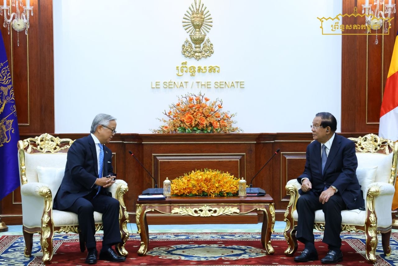 សម្តេចតេជោ ហ៊ុន សែន អនុញ្ញាតឱ្យឯកអគ្គរាជទូតជប៉ុន ប្រចាំកម្ពុជា ចូលជួបសម្តែងការគួរសម និងជម្រាបលា