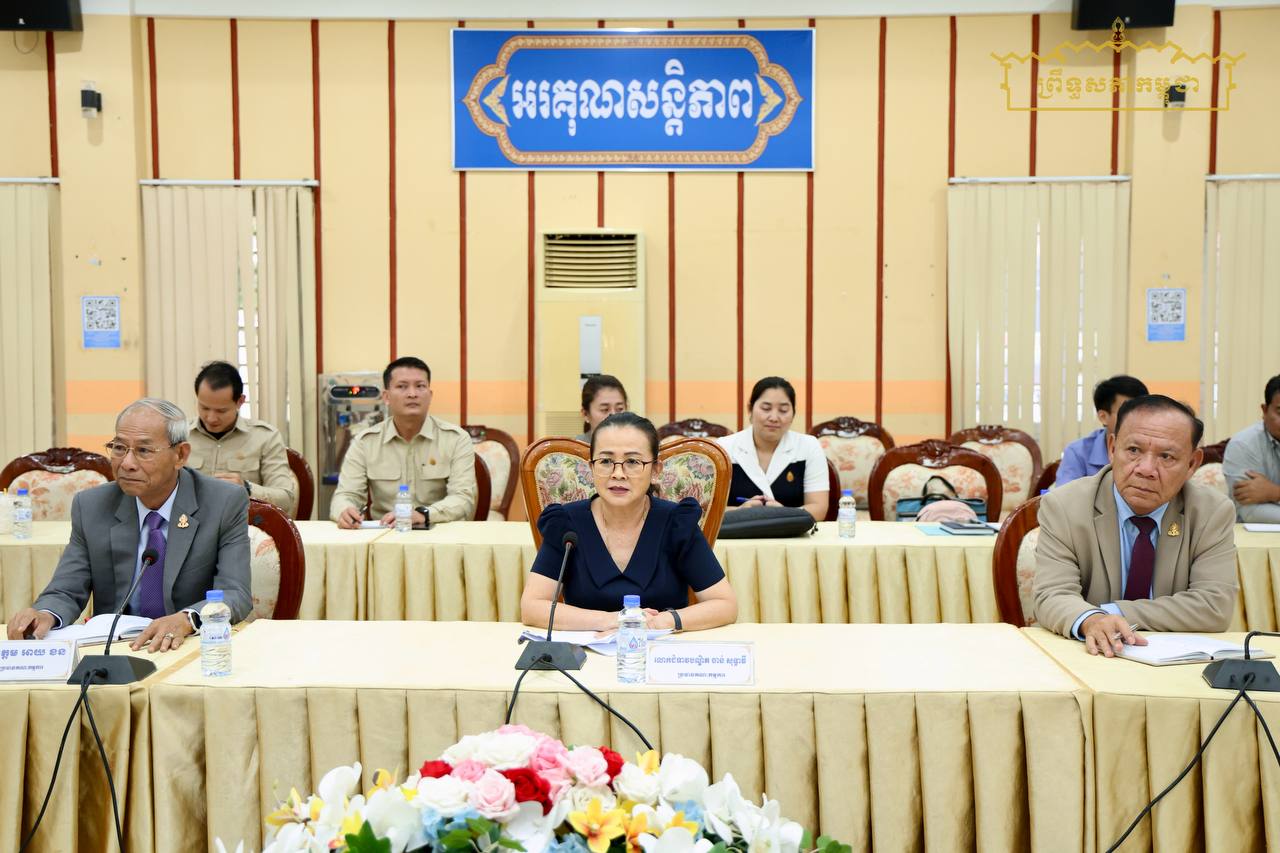គណៈប្រតិភូគណៈកម្មការទី៦ព្រឹទ្ធសភា បានអញ្ជើញជួបពិភាក្សាការងារជាមួយនឹងរដ្ឋបាលខេត្តបាត់ដំបង