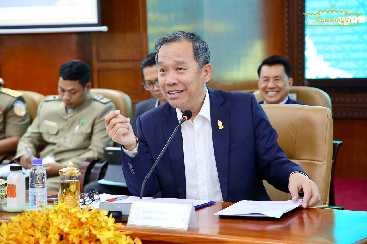 ឯកឧត្តមបណ្ឌិត ធន់ វឌ្ឍនា អំពាវនាវឱ្យអាជ្ញាធរមូលដ្ឋាន បន្តជំរុញពលរដ្ឋទៅចុះឈ្មោះ និងពិនិត្យឈ្មោះបោះឆ្នោត