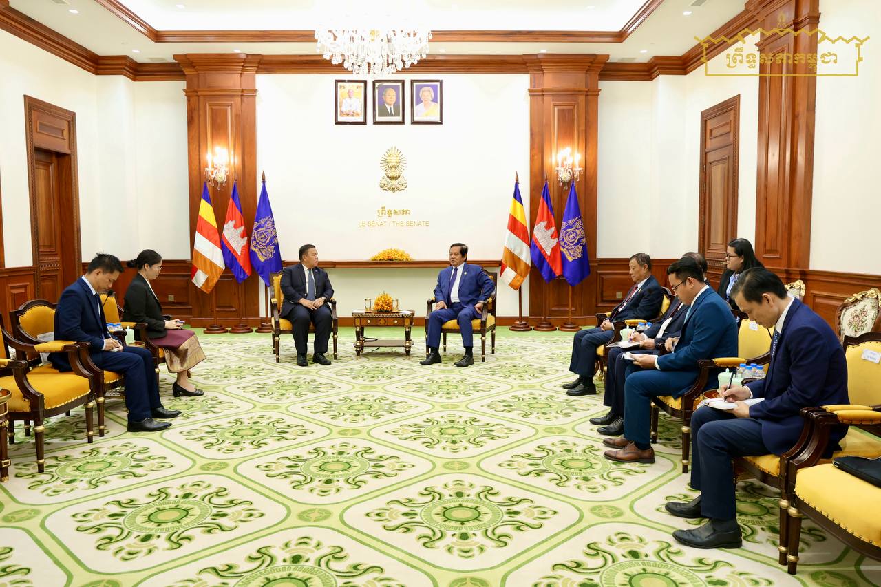 ឯកឧត្តម អ៊ុច បូររិទ្ធ អនុប្រធានទី១ព្រឹទ្ធសភា អនុញ្ញាតឱ្យឯកឧត្តម សនសៃ វ៉ាន់ណាសៃ (Sonexay Vannaxay) ឯកអគ្គរដ្ឋទូតនៃសាធារណរដ្ឋប្រជាធិបតេយ្យប្រជាមានិតឡាវប្រចាំកម្ពុជាចូលជួបសម្តែងការគួរសម