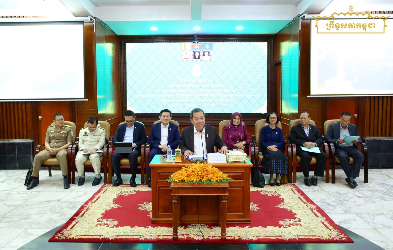 ព្រឹទ្ធសភា លើកទឹកចិត្តរអាជ្ញាធរ និងប្រជាពលរដ្ឋ រួមគ្នារៀបចំសណ្តាប់ធ្នាប់ផ្លូវ និងសោភណភាពខណ្ឌពោធិ៍សែនជ័យ