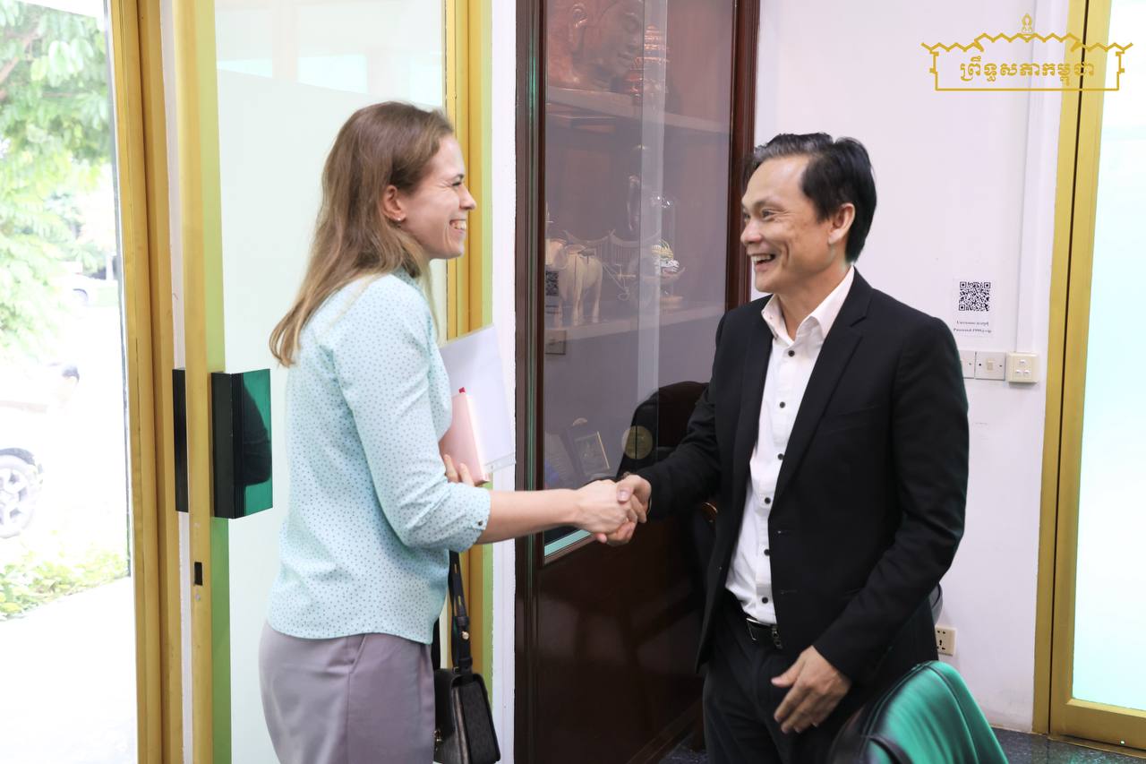 ឯកឧត្តម ងួន សុខវេង អគ្គនាយកពិធីការ និងទំនាក់ទំនងអន្តរជាតិ ជួបពិភាក្សាការងារជាមួយ តំណាងស្ថានទូតរុស្ស៊ីប្រចាំកម្ពុជា
