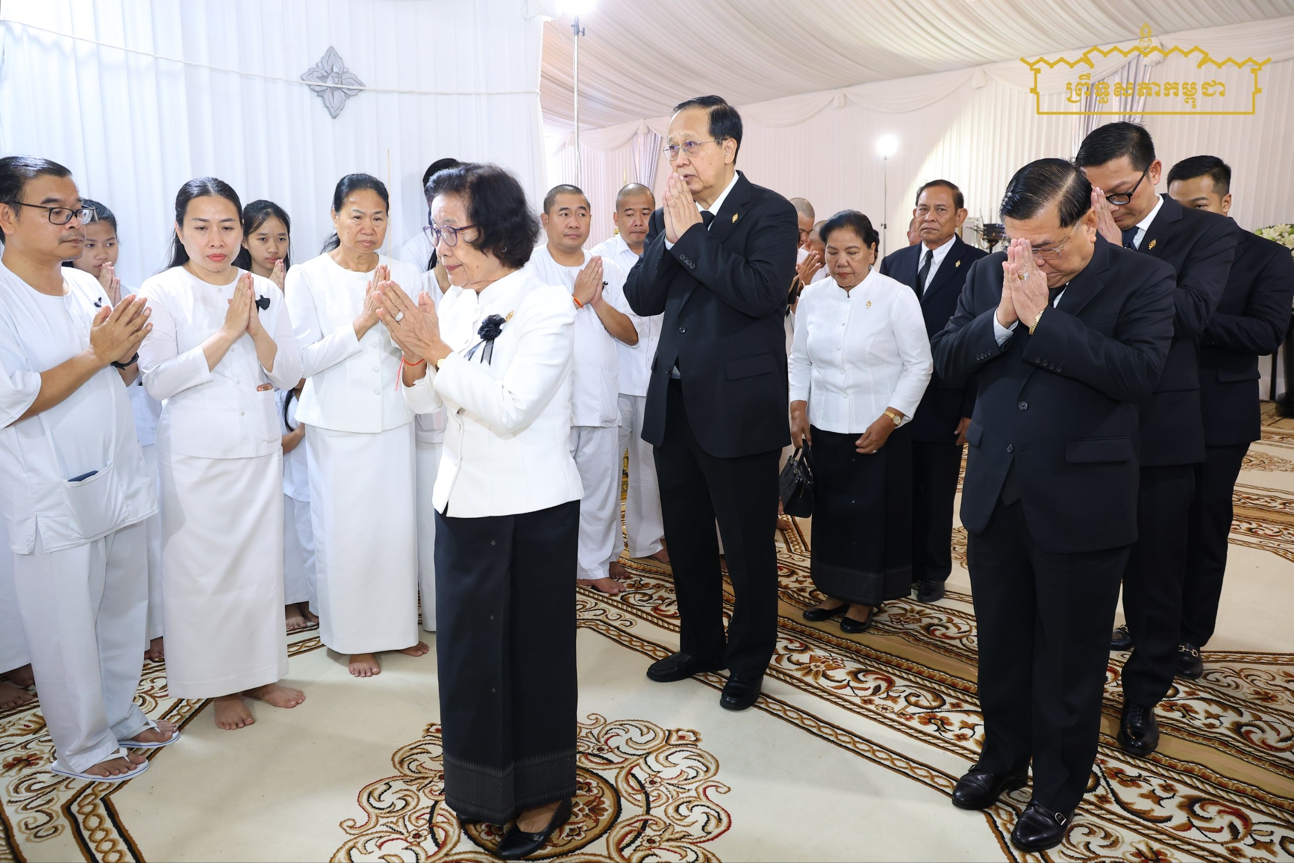 គណៈប្រតិភូគណៈកម្មការទី៩នៃរដ្ឋសភា អញ្ជើញគោរពវិញ្ញាណក្ខន្ធសព ឯកឧត្តម ទឹម ផន សមាជិកព្រឹទ្ធសភា