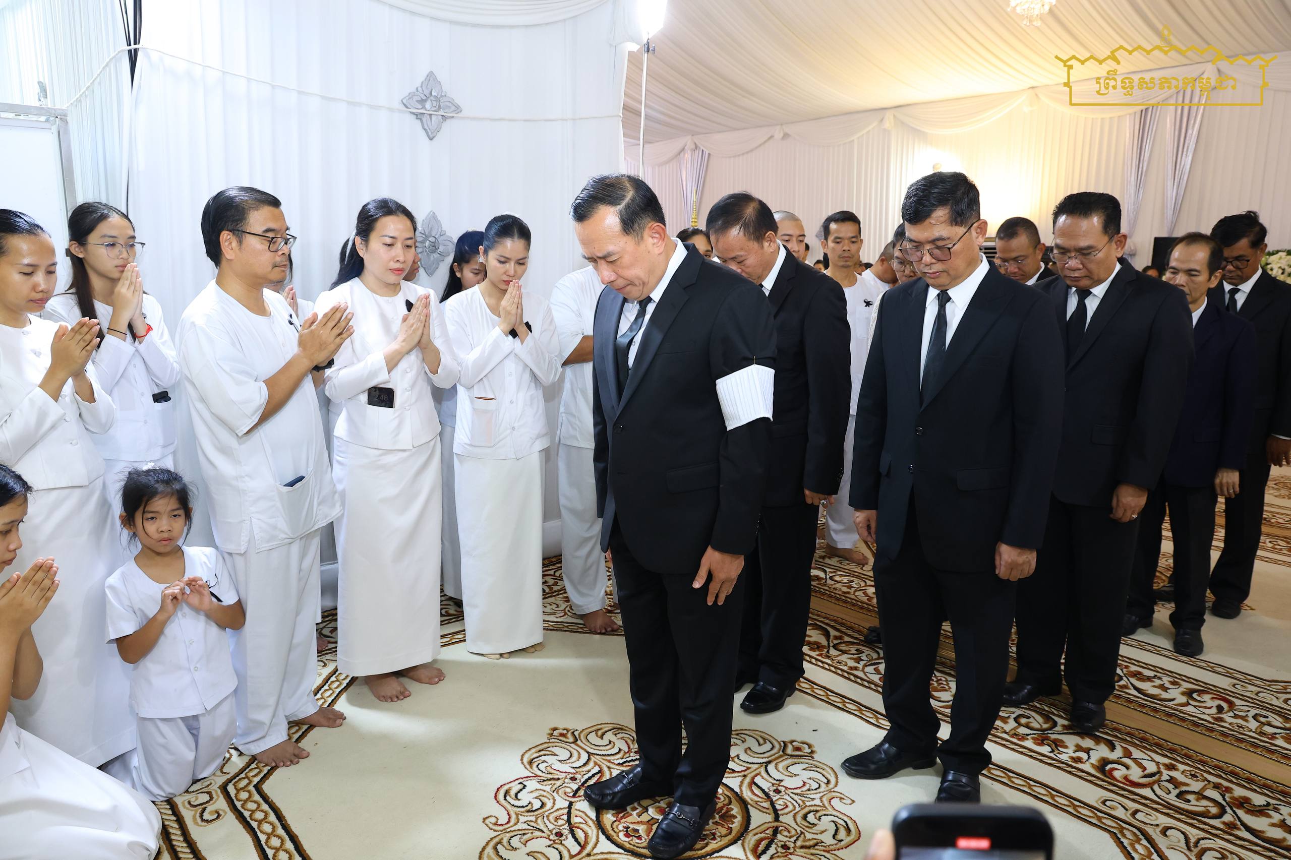 គណៈប្រតិភូក្រសួងទេសចរណ៍ អញ្ជើញគោរពវិញ្ញាណក្ខន្ធសព ឯកឧត្តម ទឹម ផន សមាជិកព្រឹទ្ធសភា