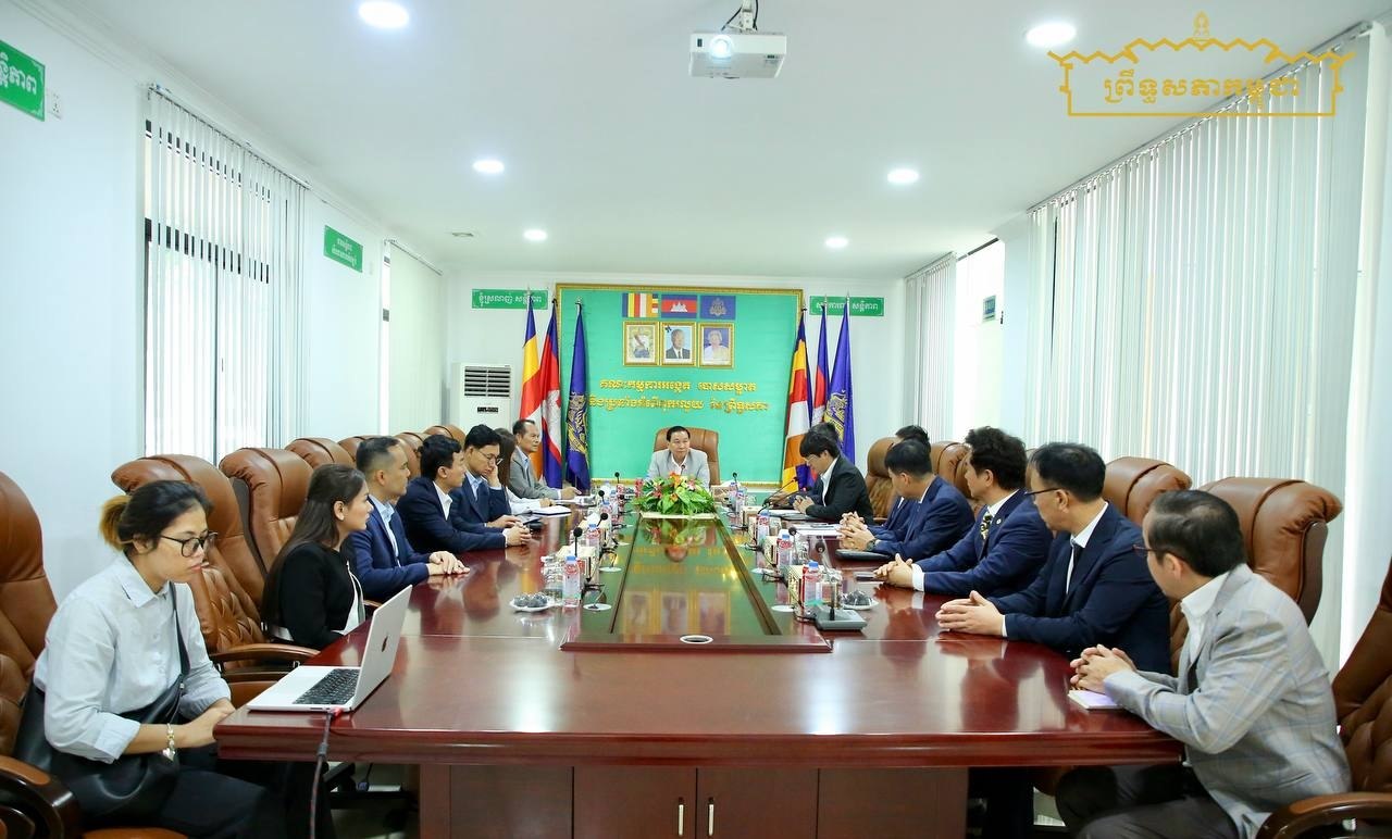 គណៈកម្មការទី១០ ព្រឹទ្ធសភា ទទួលជួបពិភាក្សាការងារជាមួយតំណាងមូលនិធិ ចែករំលែកសង្គ្រោះជីវិតសកលនៃសាធារណរដ្ឋកូរ៉េ ផ្នែកបច្ចេកវិទ្យាជីវសាស្ត្រ
