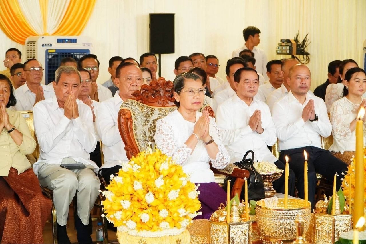 ឯកឧត្តមបណ្ឌិត គឹម ធា និងឯកឧត្តម ម៉ែន​ ស៊ីផាន់ អញ្ជើញចូលរួមពិធីក្រុងពាលីបញ្ចុះបឋមសិលាសាងសង់រូបសំណាក់ “មេទ័ពសំរិទ្ធ” ខេត្តស្វាយរៀង