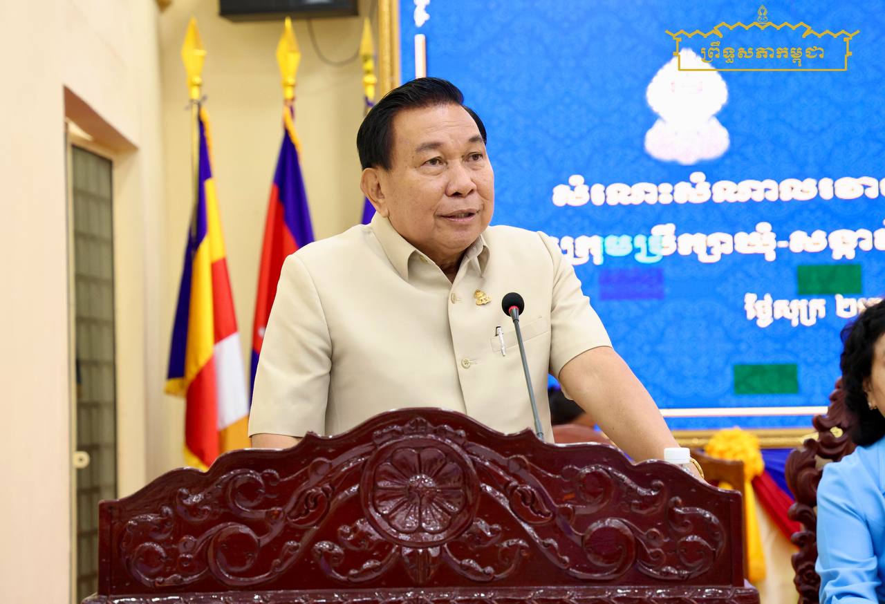 ក្រុមសមាជិកព្រឹទ្ធសភាប្រចាំភូមិភាគទី៣ អញ្ជើញជួបសំណេះសំណាលជាមួយអាជ្ញាធរ នៅស្រុកកោះធំ រួមជាមួយក្រុងសំពៅពូន ខេត្តកណ្តាល