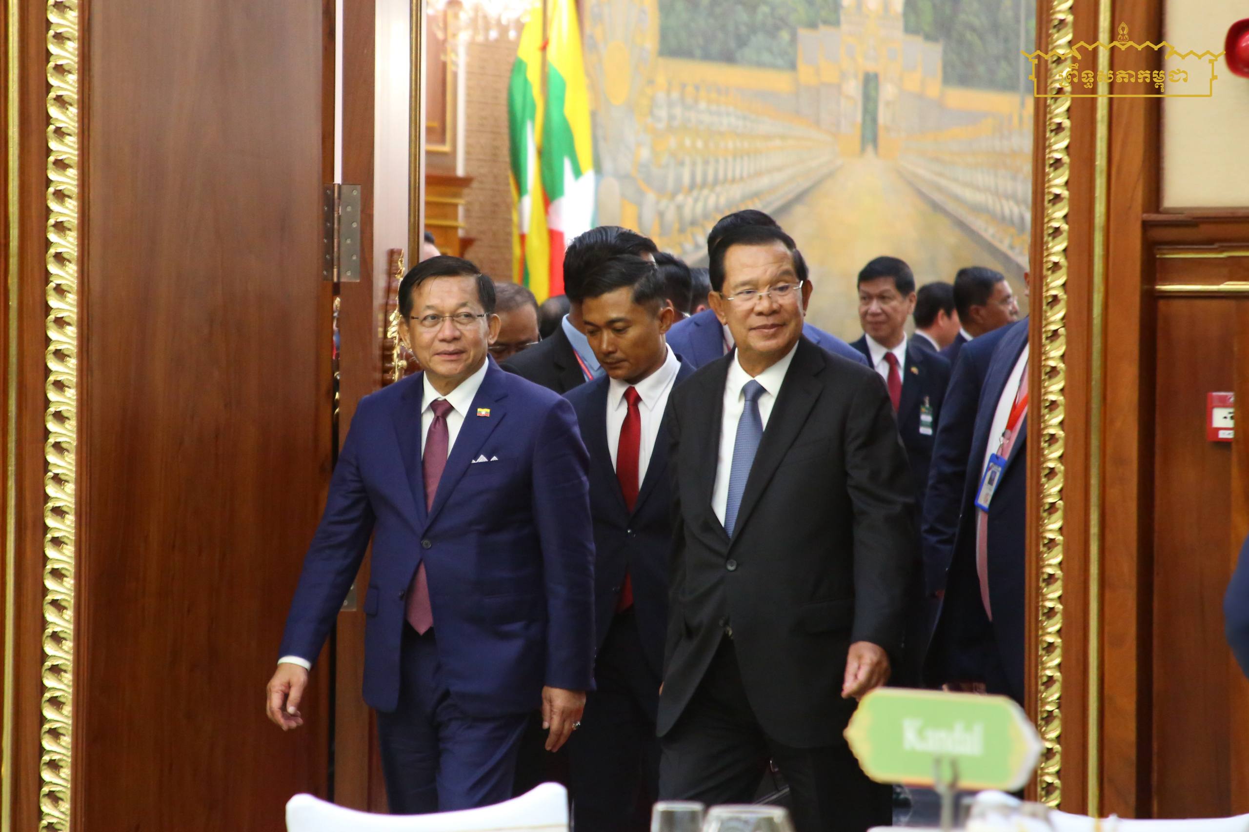 សម្តេចតេជោ ហ៊ុន សែន អញ្ជើញរៀបចំពិធីលៀងភោជនាហារផ្លូវរដ្ឋជូន ឯកឧត្តមប្រធានាធិបតីមីយ៉ាន់ម៉ា