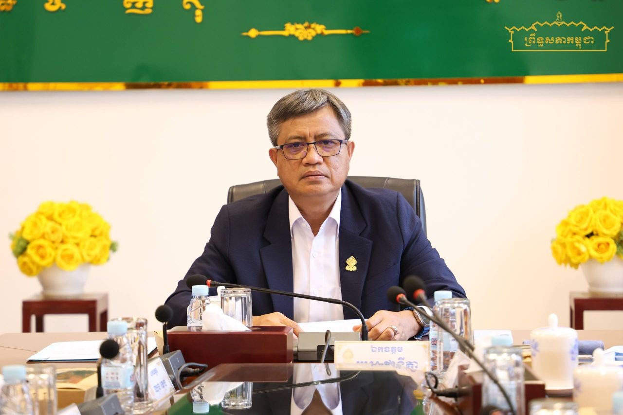 ក្រុមសមាជិកព្រឹទ្ធសភា ក្រុមទី១ ប្រជុំផ្ទៃក្នុង ដើម្បីត្រៀមមានយោបល់ក្នុងកិច្ចប្រជុំព្រឹទ្ធសភាជាវិសាមញ្ញ