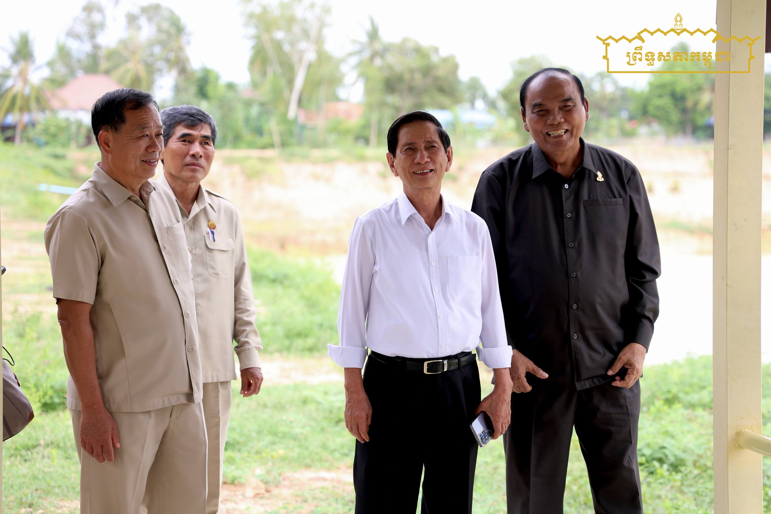 ឯកឧត្តម ឈួន ឆាម និងឯកឧត្តម គិន ណែត អញ្ជើញចុះពិនិត្យមហាស្រះទឹកទន្លេនាម ក្នុងខេត្តកំពត