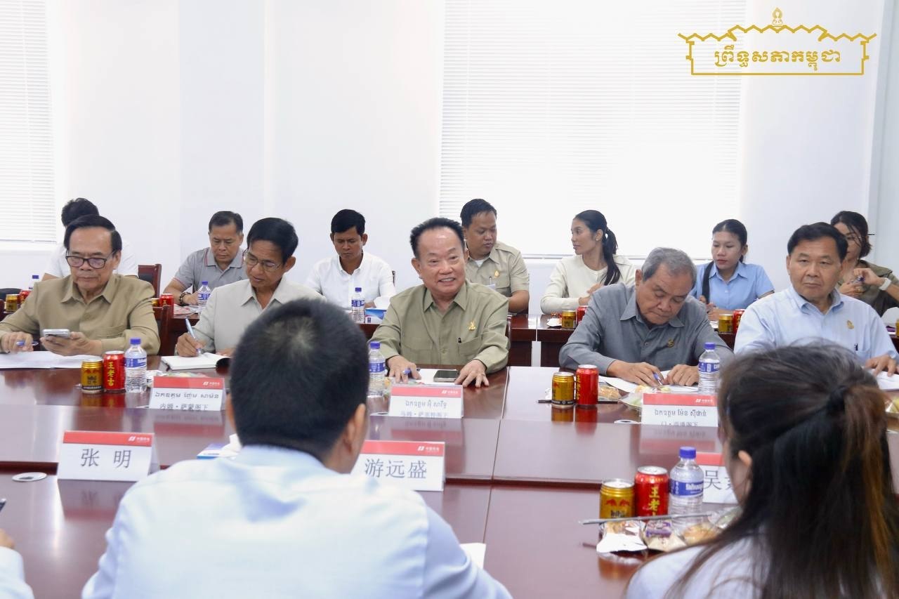 គណៈប្រតិភូគណៈកម្មការទី៩ នៃព្រឹទ្ធសភា អញ្ជើញចុះទស្សនកិច្ចសិក្សានៅទំនប់វារីអគ្គិសនីស្ទឹងឫស្សីជ្រុំក្រោម
