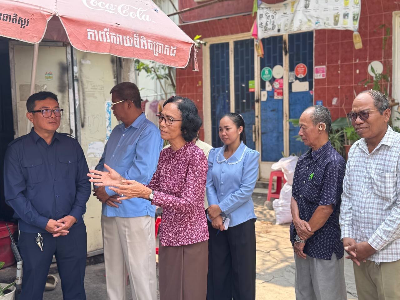 លោកជំទាវ មុំ សណ្តាប់ អញ្ជើញជួបសំណេះសំណាលជាមួយប្រជាពលរដ្ឋ  នៅក្នុងមូលដ្ឋានភូមិ៤ សង្កាត់ផ្សារដើមថ្កូវ ខណ្ឌចំការ​មន រាជធានីភ្នំពេញ
