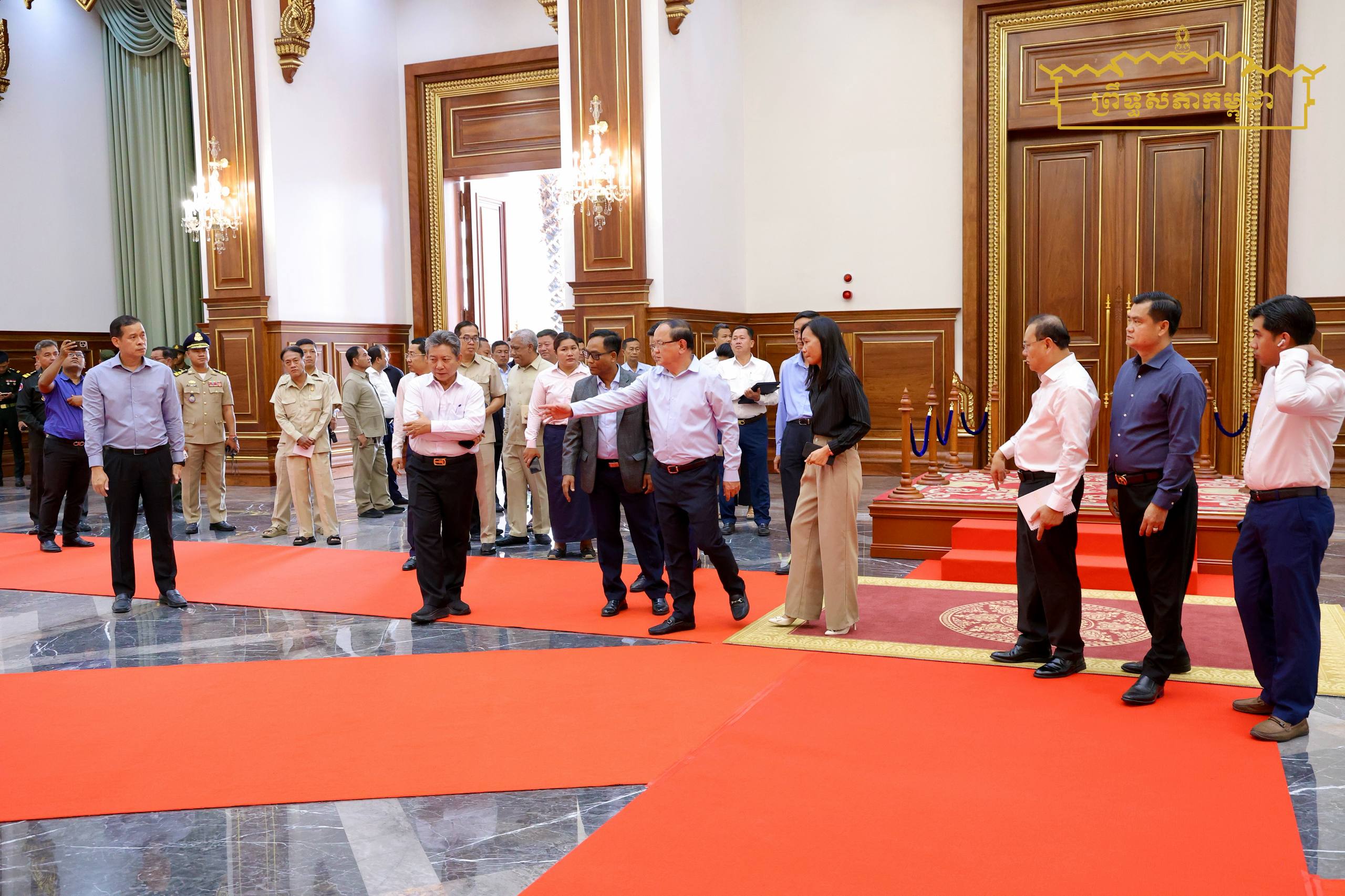 ឯកឧត្តម ខេង សិទ្ធិគុណ ឯកអគ្គរដ្ឋទូតមីយ៉ាន់ម៉ា ឯកឧត្តម កុល ប៊ុនលី និងតំណាងក្រសួង ស្ថាប័នពាក់ព័ន្ធ អញ្ជើញពិនិត្យទីកន្លែងត្រៀមរៀបចំទទួលដំណើរទស្សនកិច្ចផ្លូវការរបស់គណៈប្រតិភូជាន់ខ្ពស់មីយ៉ាន់ម៉ា