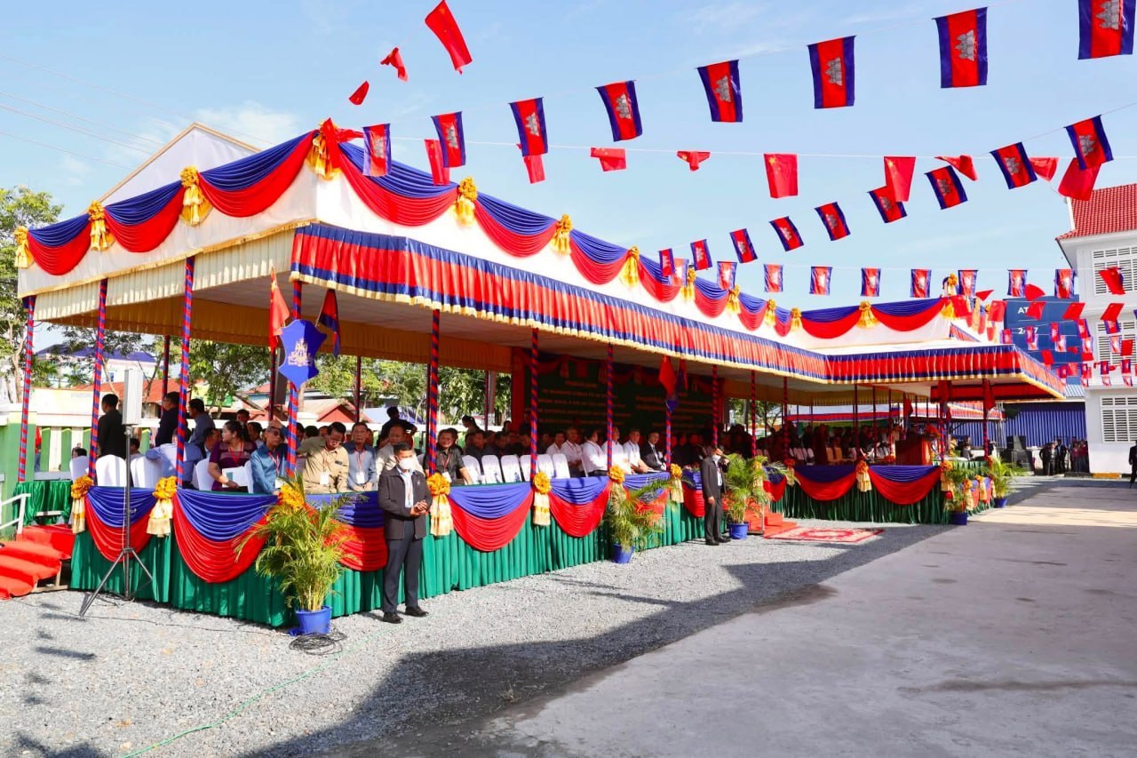 ឯកឧត្តម ញ៉ែម សាម៉ន អញ្ជើញចូលរួមពិធីសម្ពោធបើកឱ្យប្រើប្រាស់ផ្លូវជាតិលេខ១០ នៅខេត្តពោធិ៍សាត់